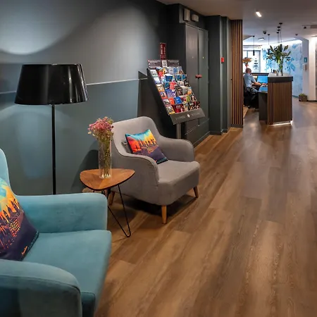 호스탈 오페라람블라스 게스트하우스 바르셀로나