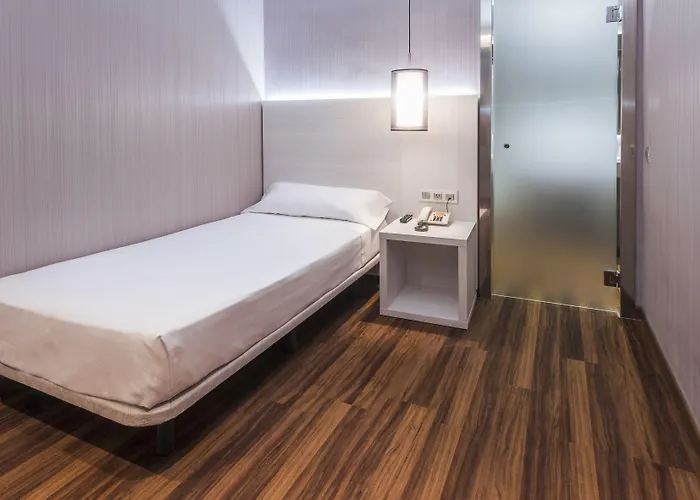 Operaramblas 2* ברצלונה