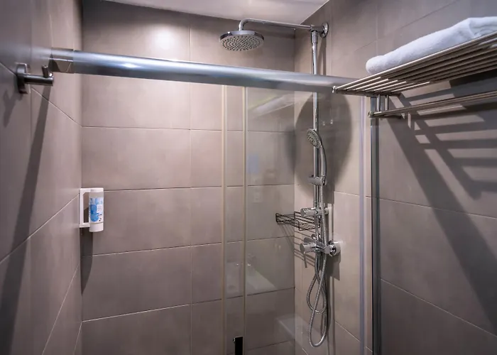 בית הארחה Operaramblas 2*