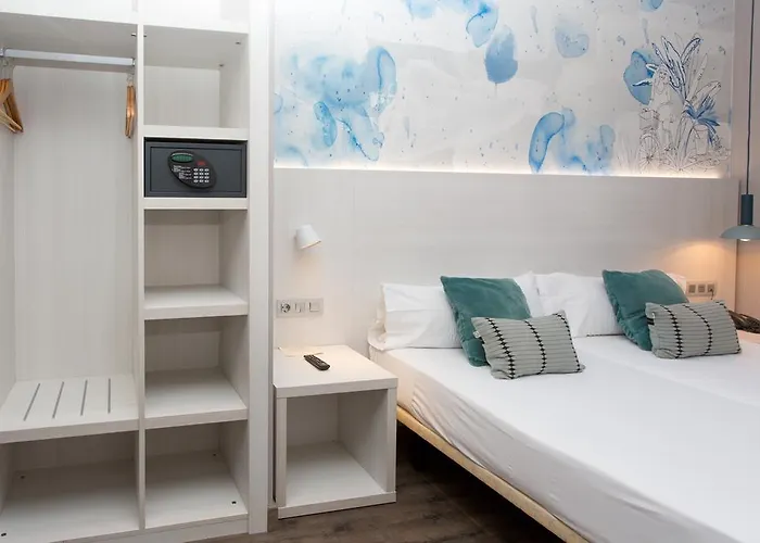 בית הארחה Operaramblas